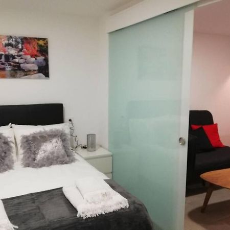 M1 Cool Loft 1 Min Walk To Metro 15 Min Center By Metro Appartement Esplugues de Llobregat Buitenkant foto